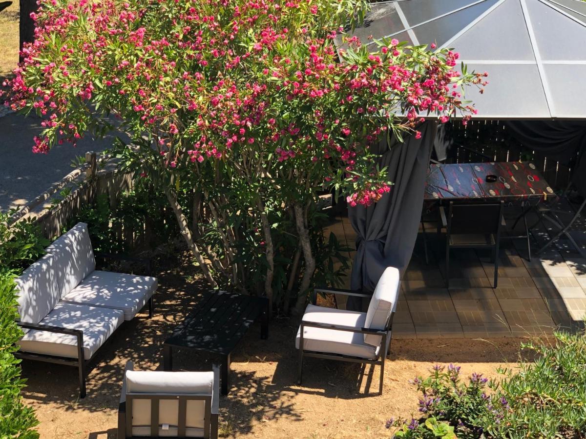 Rez De Villa Pebrier Frejus Bagian luar foto